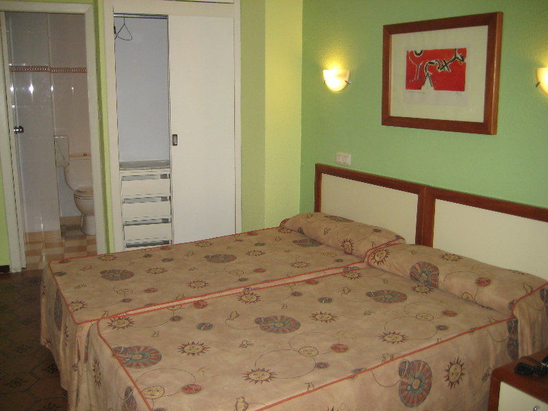 Hotel Imperial Cullera Esterno foto